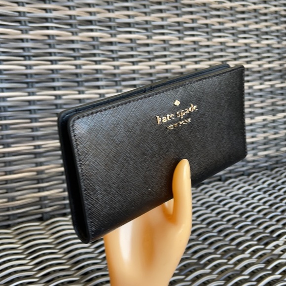 Kate Spade Staci Large Slim Bifold Wallet Black - Picture 2 of 16